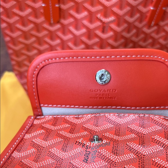 Anjou Mini - Picture 2 of 9